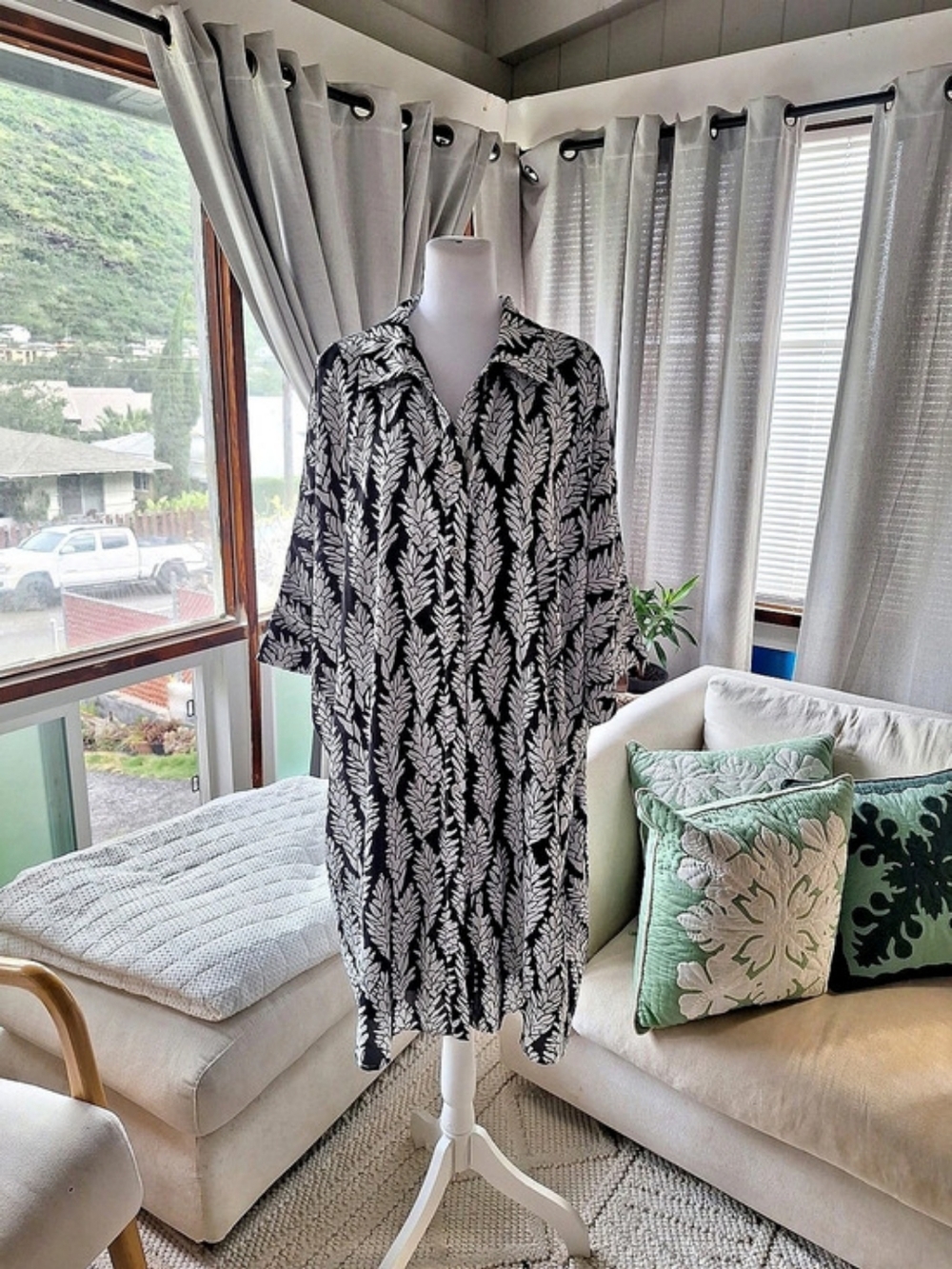 LEX BREEZY'S HAWAII Leaf Print Maxi Dress Black & White Size XXL Like New